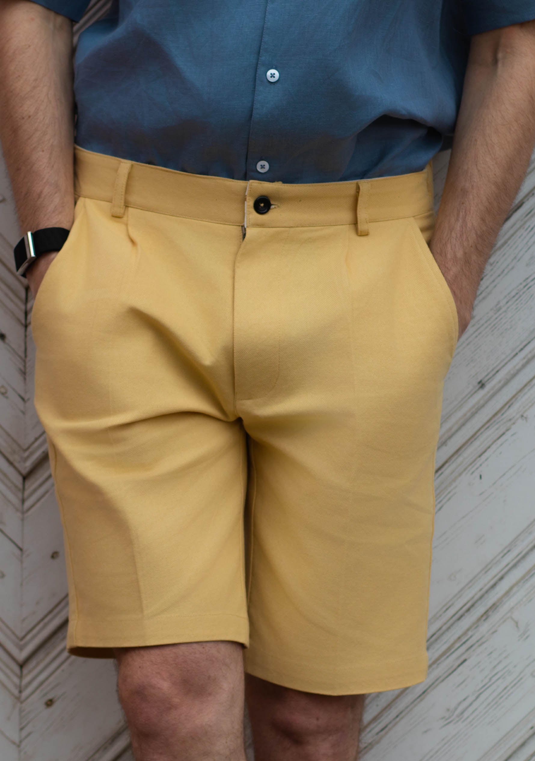Paul Summer Shorts in Cotton-Mustard Yellow