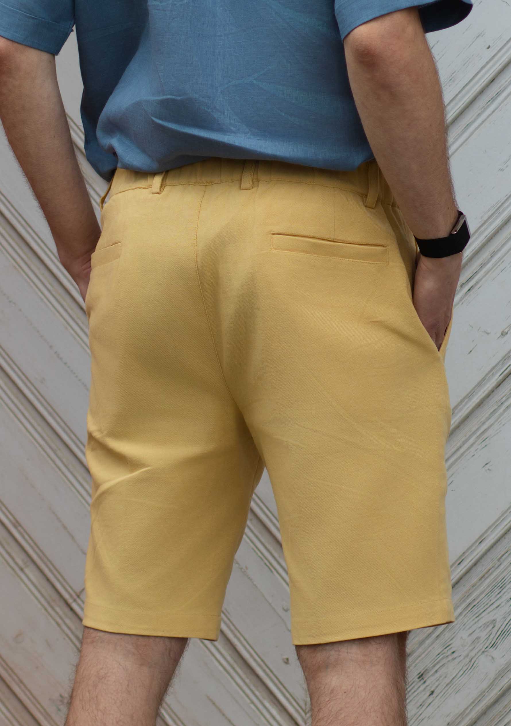 Paul Summer Shorts in Cotton-Mustard Yellow
