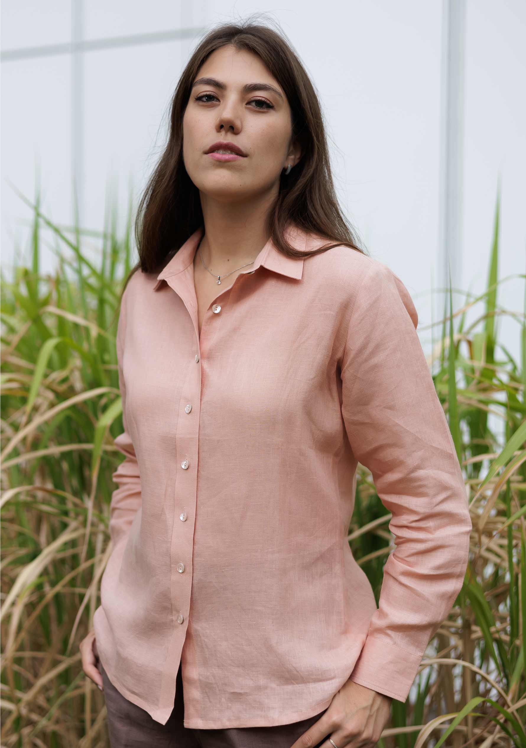 women's linen business clothes for work and casual meetings.