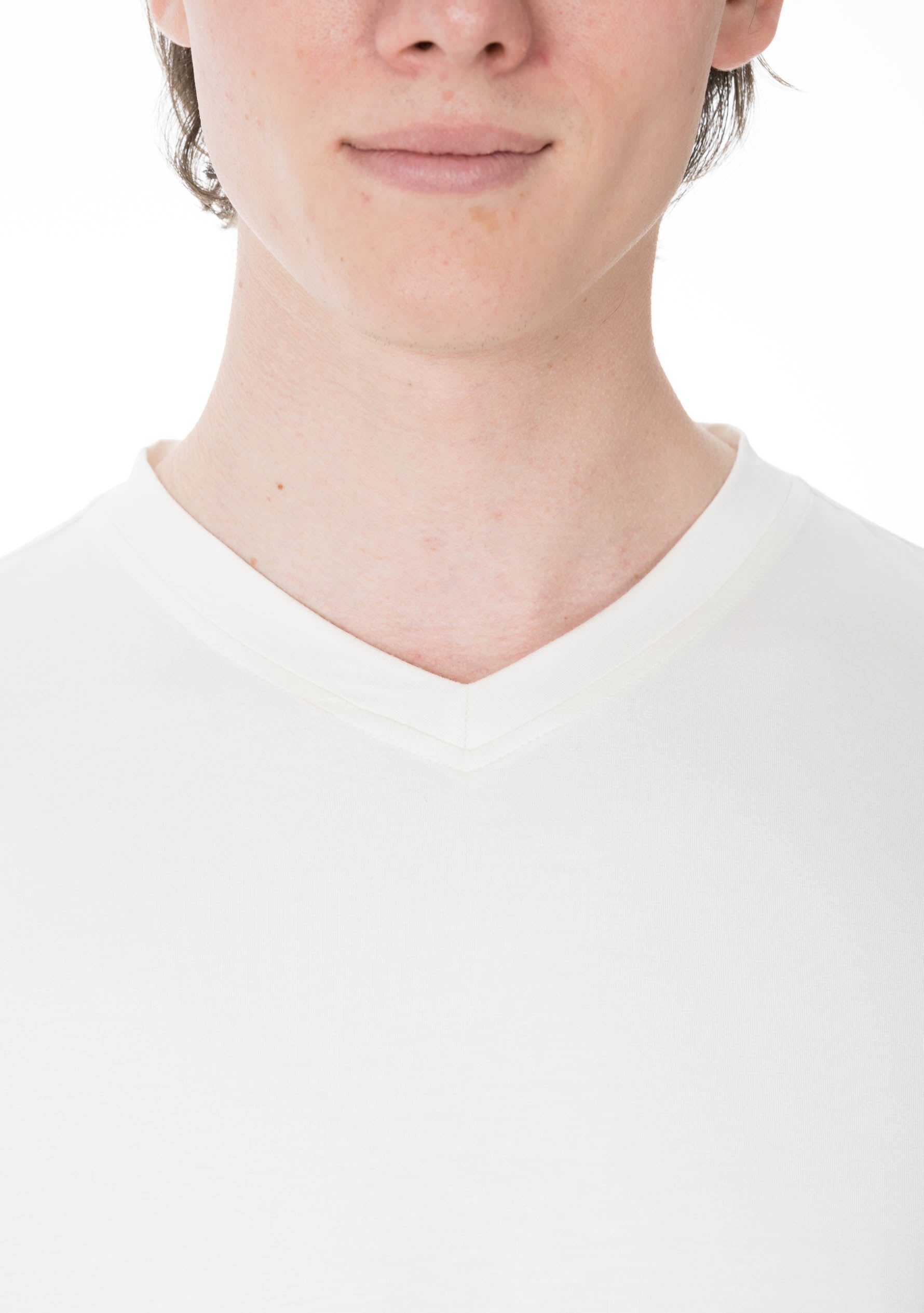 Bamboo V Neck-T-Shirt for Men